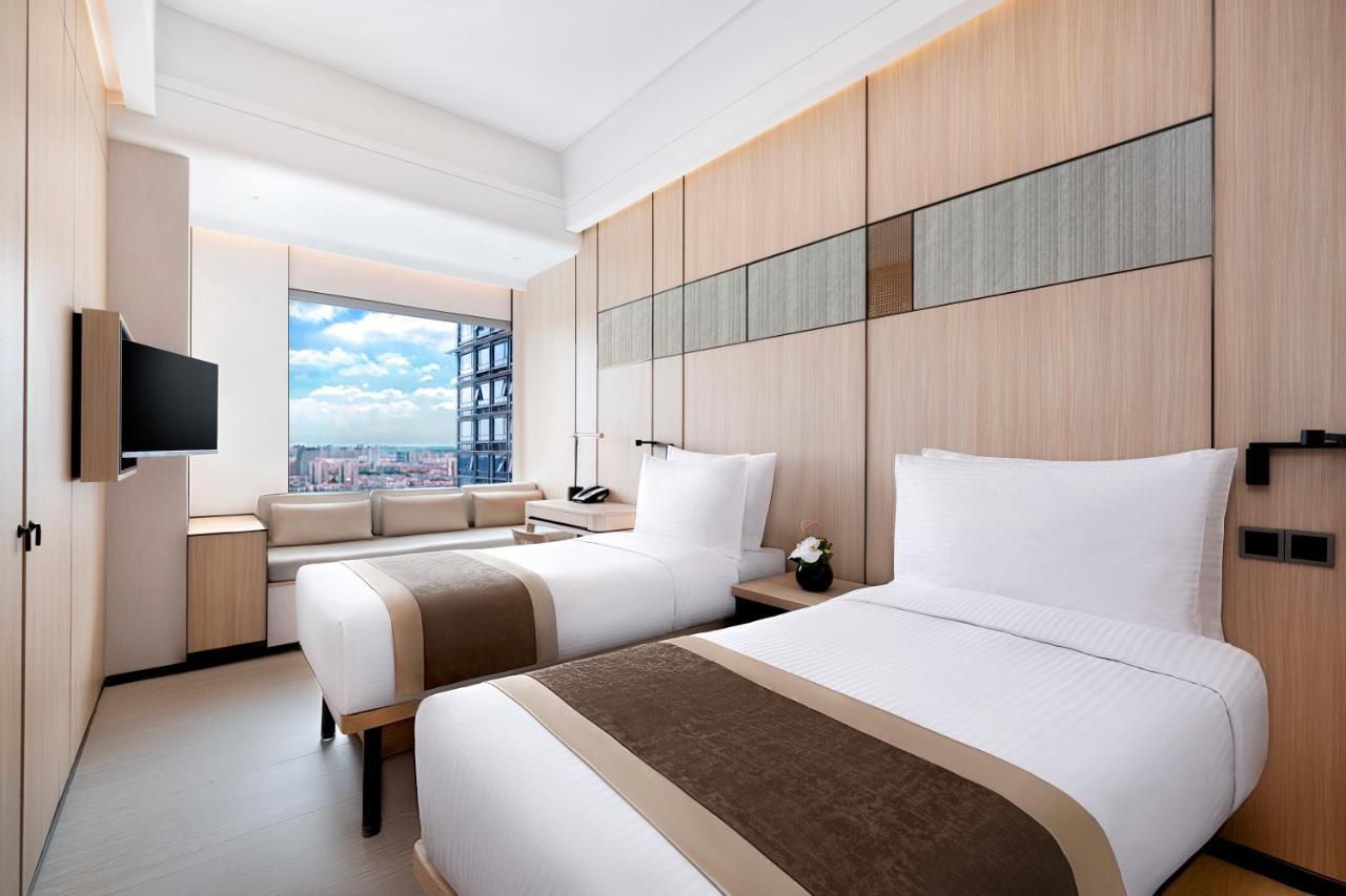 Harbour Plaza Metropolitan Shanghai Exterior photo